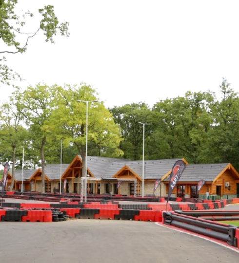 Avalon Gokart Pálya Front
